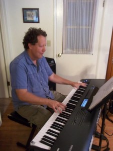 Bob Ekman Playing Piano (1)